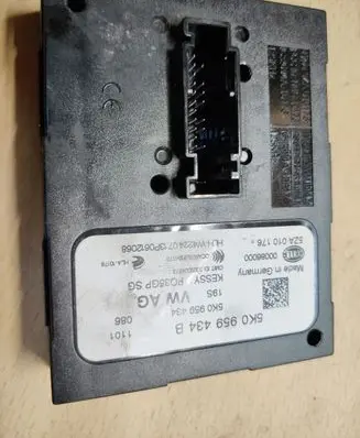 Volkswagen Jetta VI Keyless (KESSY) go control unit/module 5K0959434B