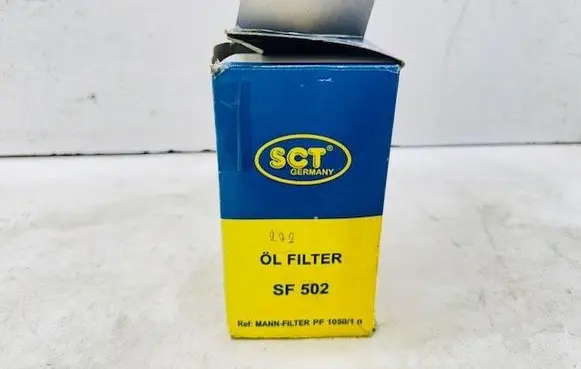 Mercedes-Benz E W124 Oil filter mounting bracket SF502
