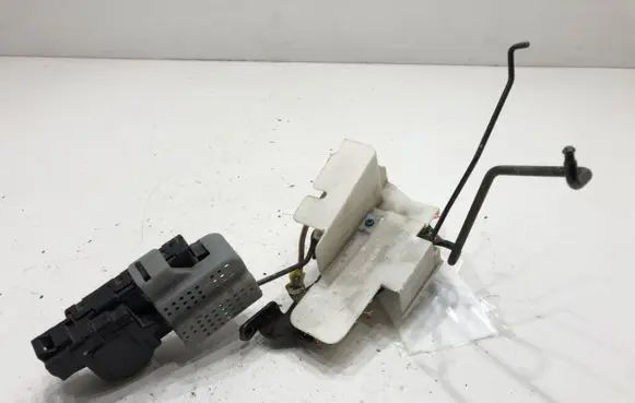Front door lock