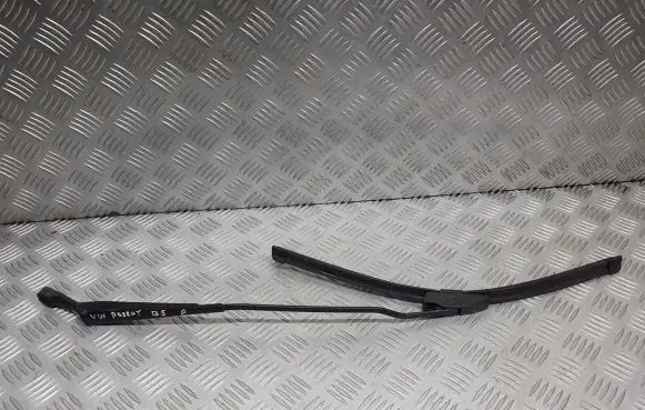 Volkswagen PASSAT B5 Front wiper blade arm