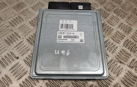 Audi Q7 4M Engine control unit/module 06E907425 4M0907551A