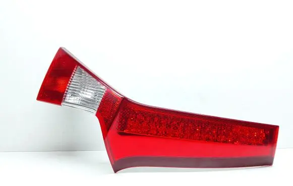 Volvo V70 Tailgate rear/tail lights