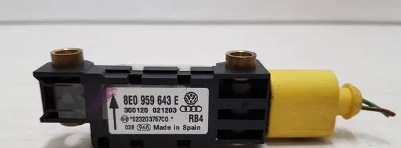 Audi A4 S4 B6 8E 8H Airbag deployment crash/impact sensor 8E0959643E 0232G3757C0 300120021203