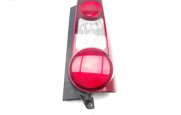 Peugeot Partner Rear/tail lights 085521934RR