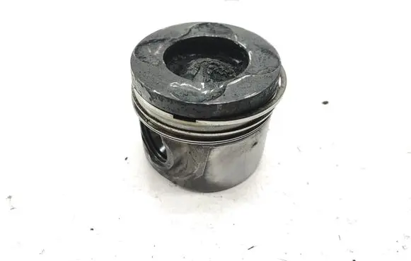 BMW X5 E70 Piston 84L107