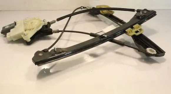 Seat Toledo IV (NH) Front window lifting mechanism without motor