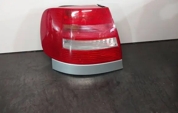Audi A4 S4 B5 8D Rear/tail lights 8D0945095G