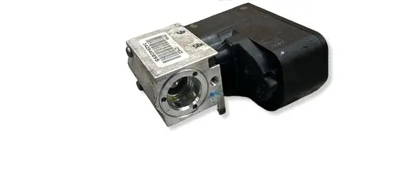 Jaguar I-Pace Air conditioning (A/C) expansion valve J9D36C584AA 342940895 1802230285
