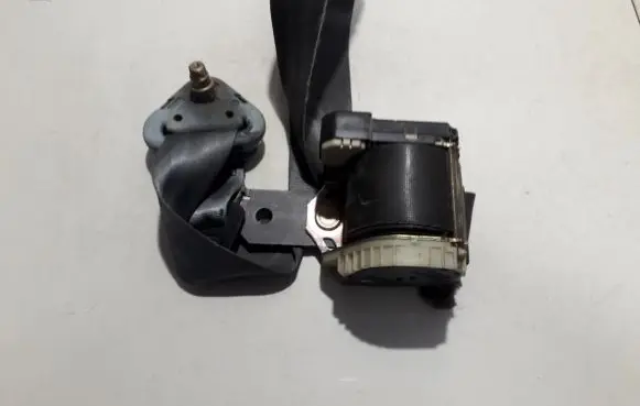 Renault Scenic I Front seatbelt 422317B 30001574