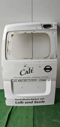 Nissan NV200 Rear door
