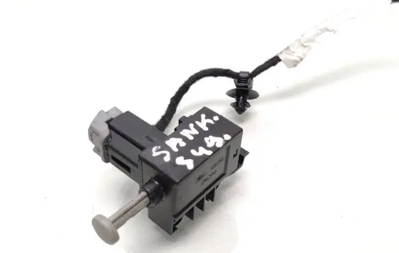 Ford Fiesta Clutch pedal sensor 6G9T11A152AA