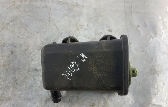 Volkswagen Polo III 6N 6N2 6NF Power steering fluid tank/reservoir 6X0422371