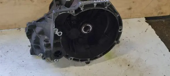 Ford Fiesta Manual 5 speed gearbox 1561677 2N1R7002EE