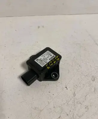 Volkswagen PASSAT B5.5 ESP acceleration yaw rate sensor 8E0907637A 5000612 0265005245