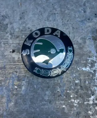 Skoda Felicia II Original wheel cap 5JA601151A