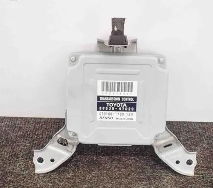 Toyota Prius (XW20) Gearbox control unit/module