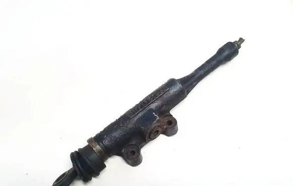 BMW 3 E30 Clutch master cylinder s5522k