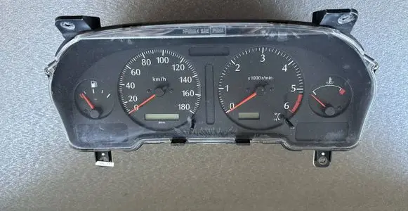 Nissan Patrol Y61 Speedometer (instrument cluster) 24820VB300 24825VB300 24835VB300