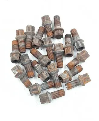 Volkswagen Touran I Nuts/bolts WHT001812