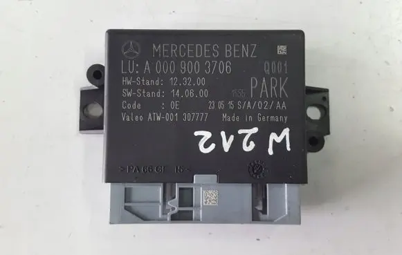 Mercedes-Benz E W212 Parking PDC control unit/module A0009003706