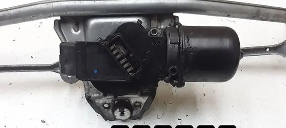Renault Kangoo I Rear window wiper motor
