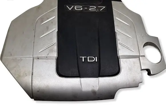 Audi A6 S6 C6 4F Engine cover (trim) 059103925AG 025AA PA6G10M20