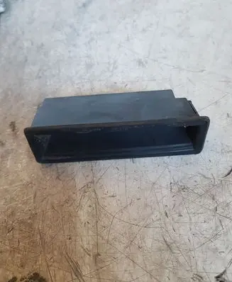 Audi Q7 4L Tailgate trunk handle 