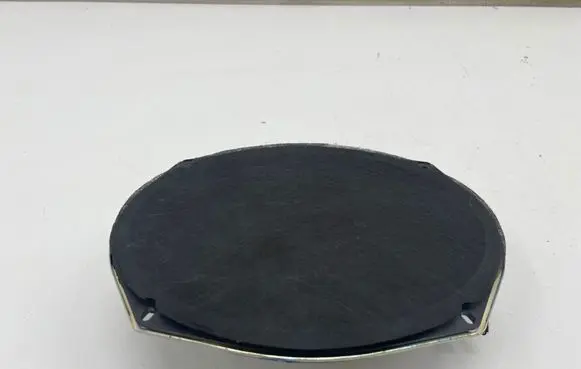Jeep Cherokee Front door speaker 05091019AB