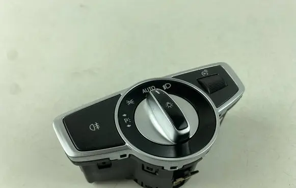 Mercedes-Benz CLS W257 Light switch A2229055508