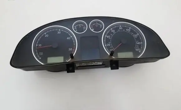 Volkswagen PASSAT B5.5 Speedometer (instrument cluster) 88311245 110