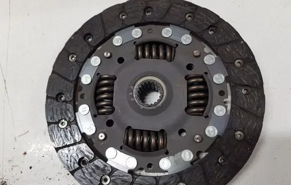 Peugeot 208 I Clutch set kit