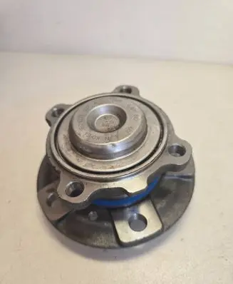 BMW 3 F30 F35 F31 Front wheel ball bearing 6876842