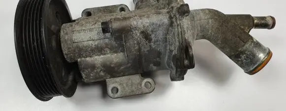 Mini One - Cooper R50 - 53 Water pump 04693095AB