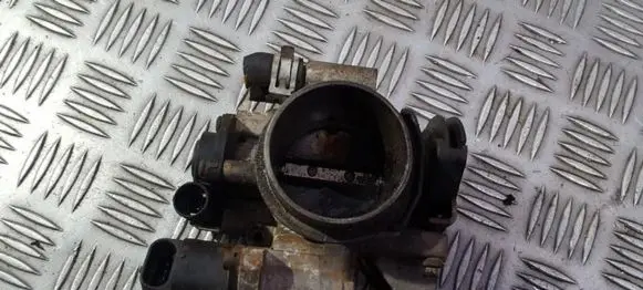 Opel Tigra A Throttle valve 90501811