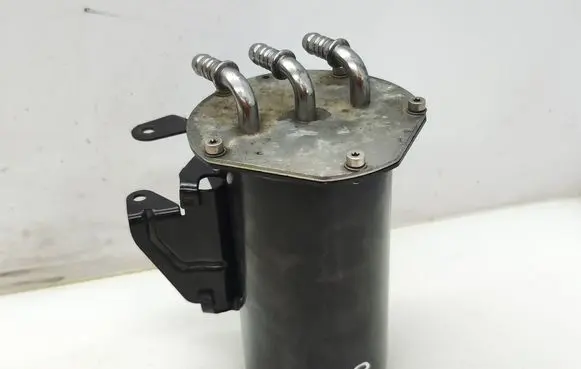 Audi A3 S3 8V Fuel filter housing 5Q0127399CC 5Q0127400F 5529700