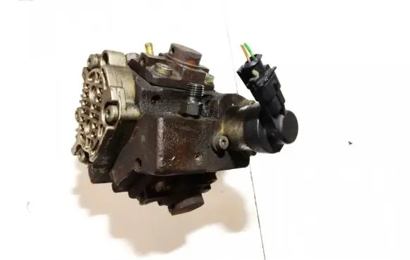 Nissan Qashqai Fuel injection high pressure pump 0445010170 8200690744