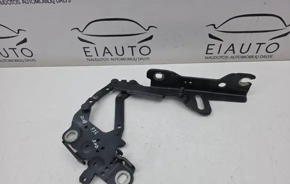 Engine bonnet/hood hinges
