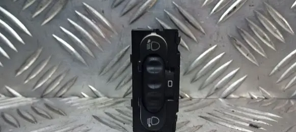 Renault Megane I Headlight level adjustment motor 7700430218