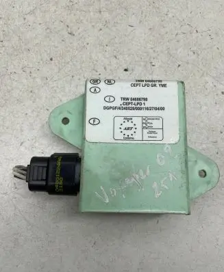 Chrysler Voyager Other control units/modules 04686798 P04686798AA 43392MHZ