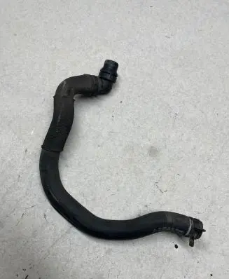 Mercedes-Benz C W204 Engine coolant pipe/hose A2048305596
