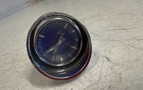 Jaguar XJ X351 Clock 4031600-07