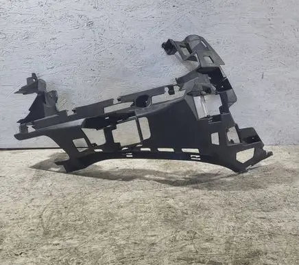 Mercedes-Benz E AMG W213 Front bumper mounting bracket A2138852400 909685