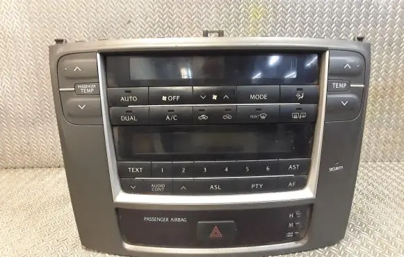 Lexus IS 220D-250-350 Interior fan control switch 5541253050