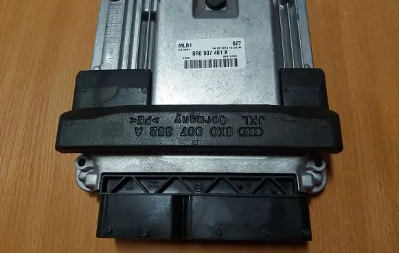 Audi Q5 SQ5 Engine control unit/module 8R0907401K 8K0907352A