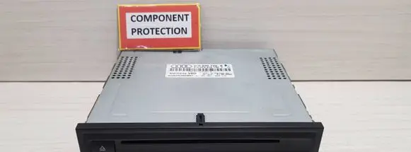 Audi A6 S6 C6 4F CD/DVD changer 4F0035729B 4F0910730T AUZ6Z3E6KE06D1