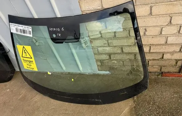 Hyundai IONIQ 6 Front windscreen/windshield window
