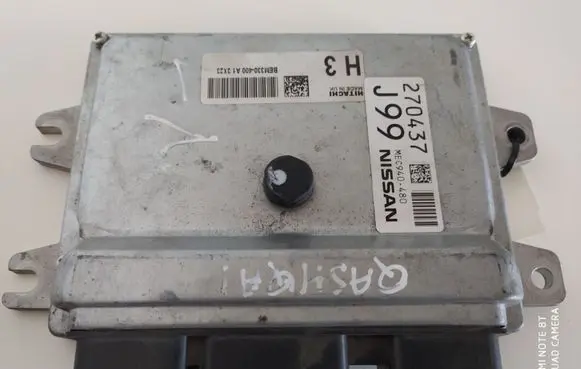 Nissan Qashqai Engine control unit/module MEC940480 BEM330400 270437J99