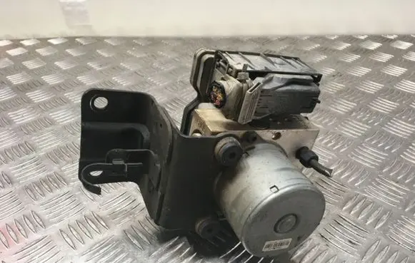 Hyundai i40 ABS Pump 01115386ABB
