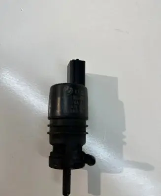 BMW 5 F10 F11 Windscreen/windshield washer pump 6934160 3240479 1326011