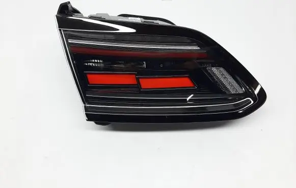 Volkswagen Arteon Tailgate rear/tail lights 3G8945307AF